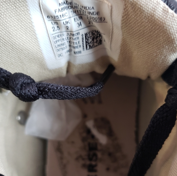 Leather Black Converse Junior Sneakers - Picture 7 of 16